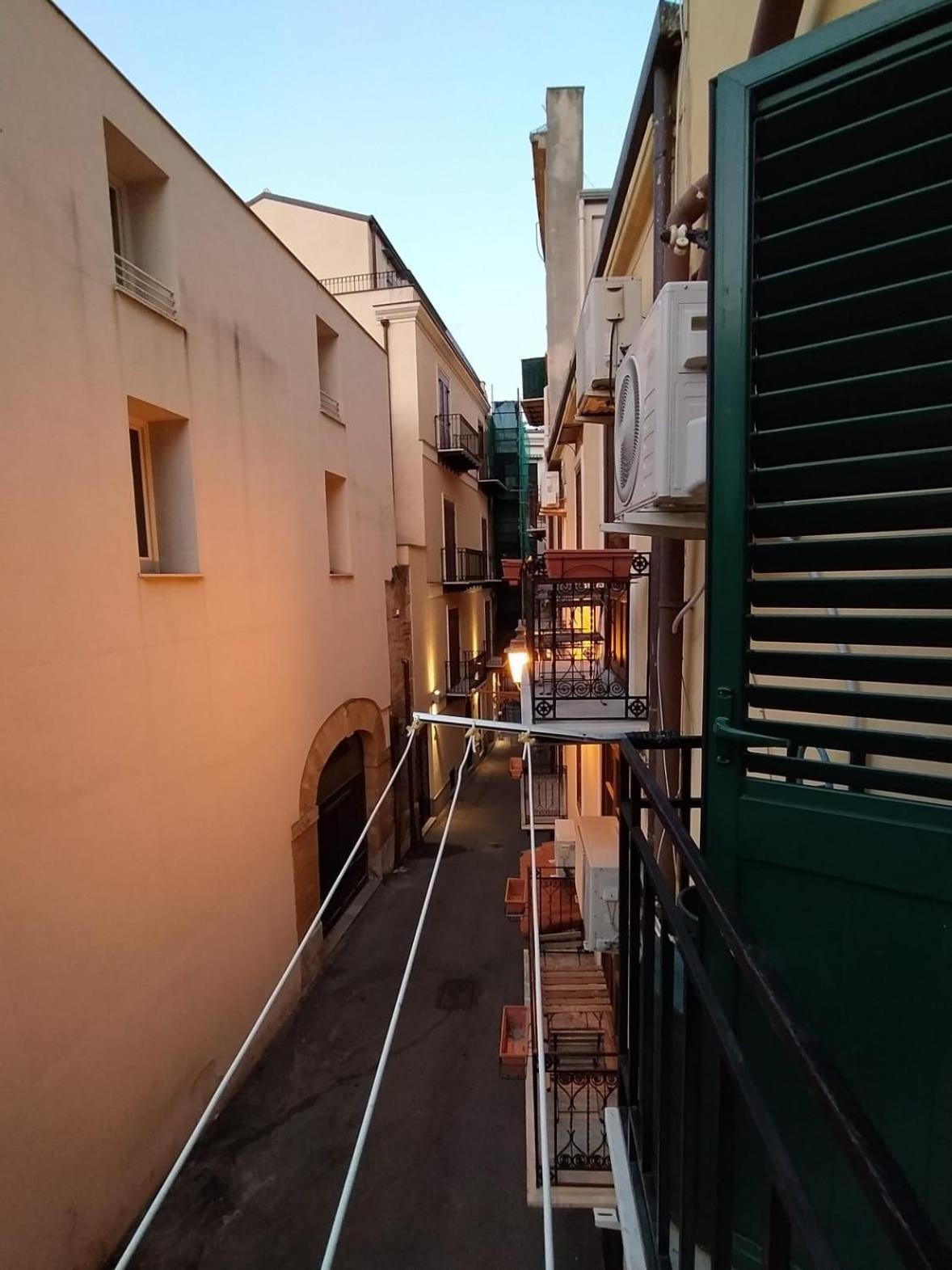 Iverlid Ballaro Palermo Exterior photo